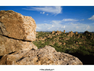 dacit-towers-in-the-oak-flat-of-arizonas-devils-canyon