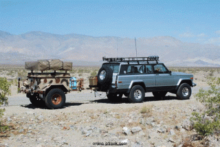 a-wagoneer-takes-a-pitstop-during-a-southwestern-overland-trip