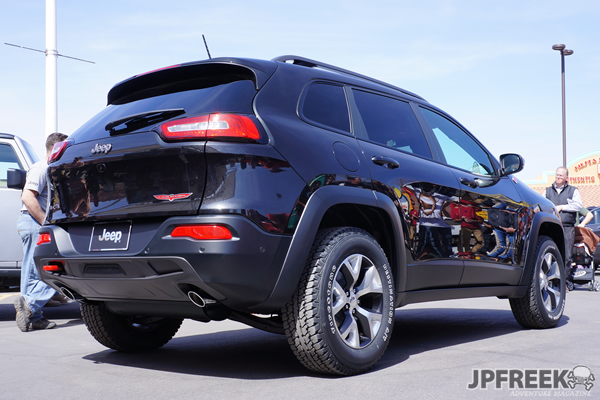 2014 Jeep Cherokee Trailhawk rearview