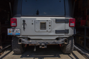 The back of the Jeep looks naked with no rear bar